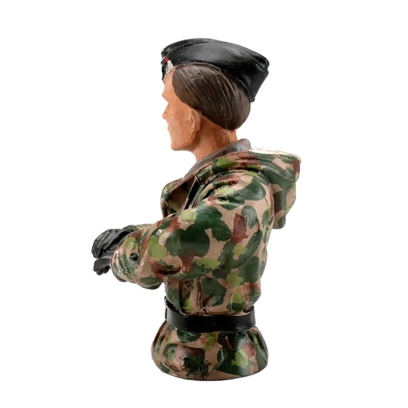 1/16 Figure Tank Driver Summer Camouflage