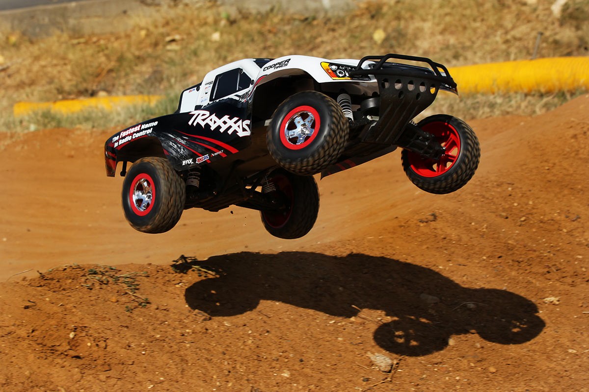 Traxxas Slash 1/10 2WD Electric Short-Course Truck