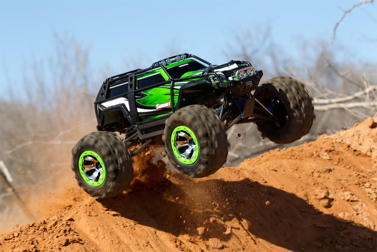 Traxxas Summit 1/10 4WD Extreme Terrain Monster Truck