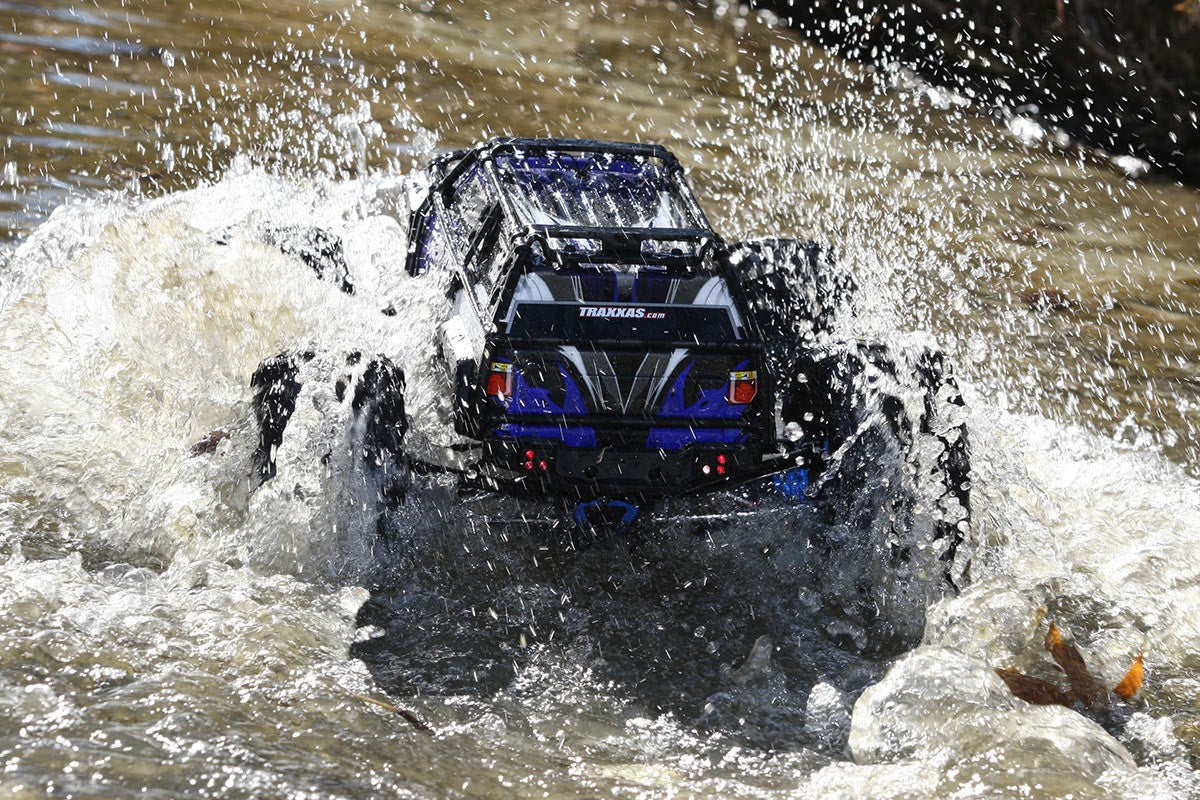 Traxxas Summit 1/10 4WD Extreme Terrain Monster Truck