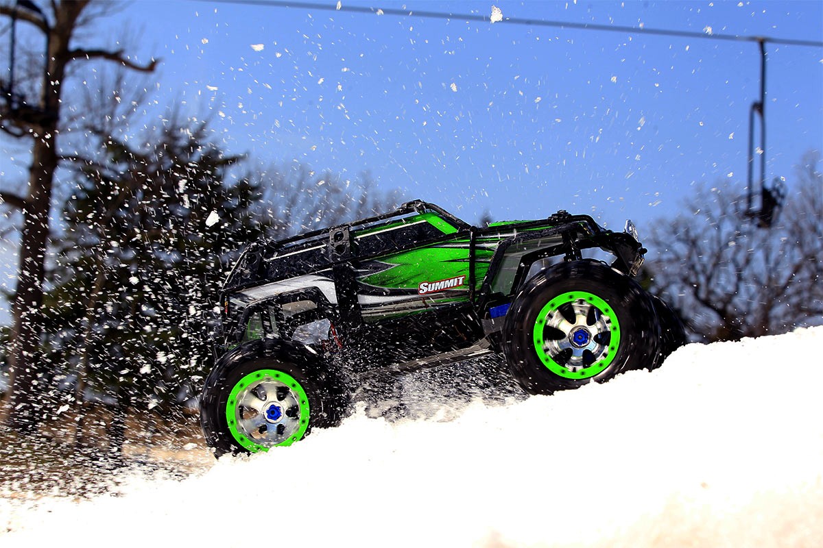 Traxxas Summit 1/10 4WD Extreme Terrain Monster Truck