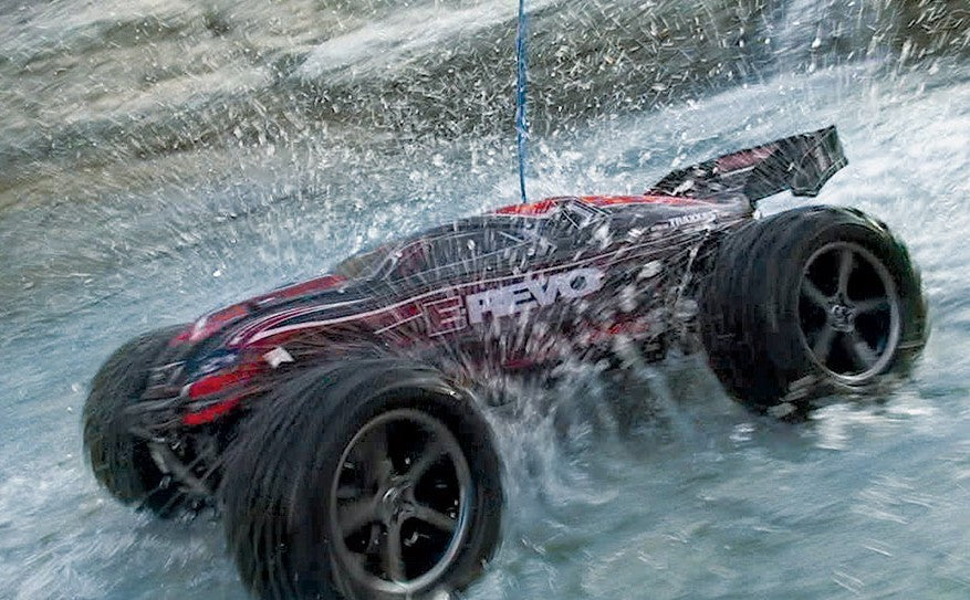 Traxxas E-Revo 1/10 4WD Monster Truck
