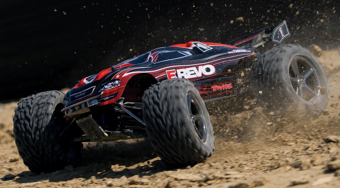 Traxxas E-Revo 1/10 4WD Monster Truck