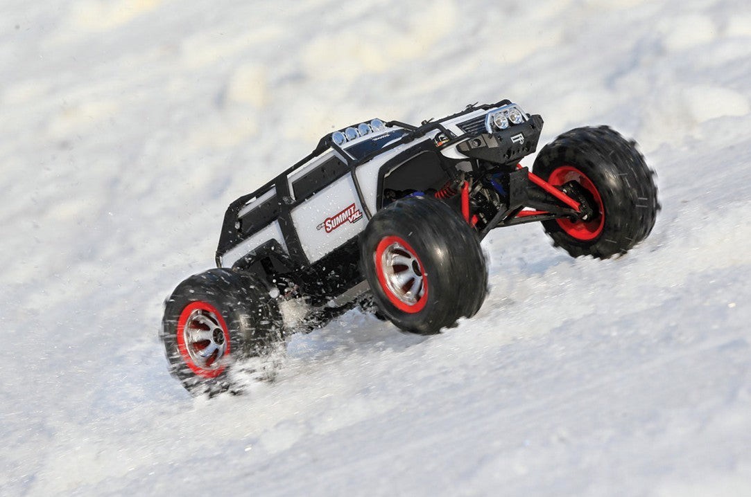 Traxxas Summit 4WD 1/16 XL