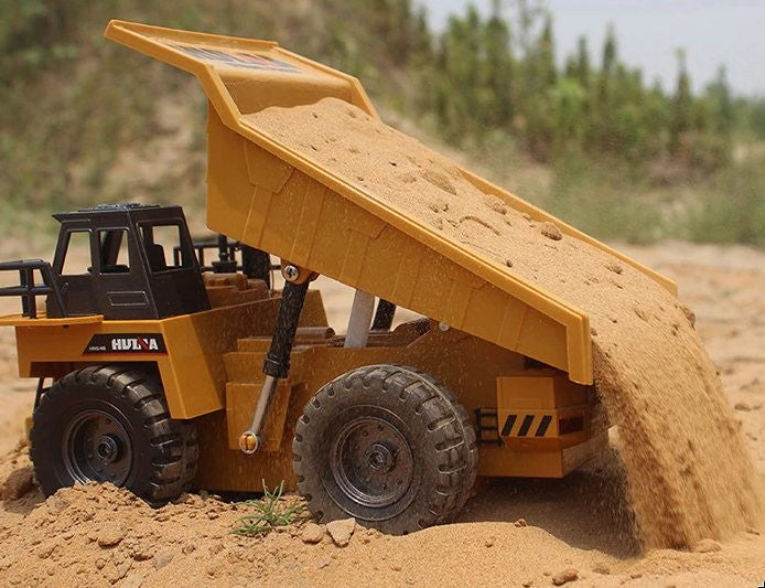 HUINA 1540 1:18 2.4GHz 6CH RC Alloy Dump Truck