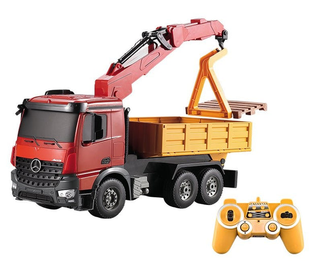 Fjernstyret Mercedes-Benz Arocs kranbil med styrbar kran
