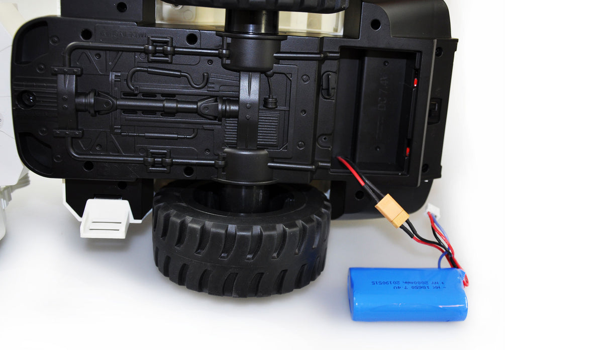 TILBUD Kraftig Gummiged G484E AE – i metal m. 10-funktioner, lys og lyd i skala 1:14 