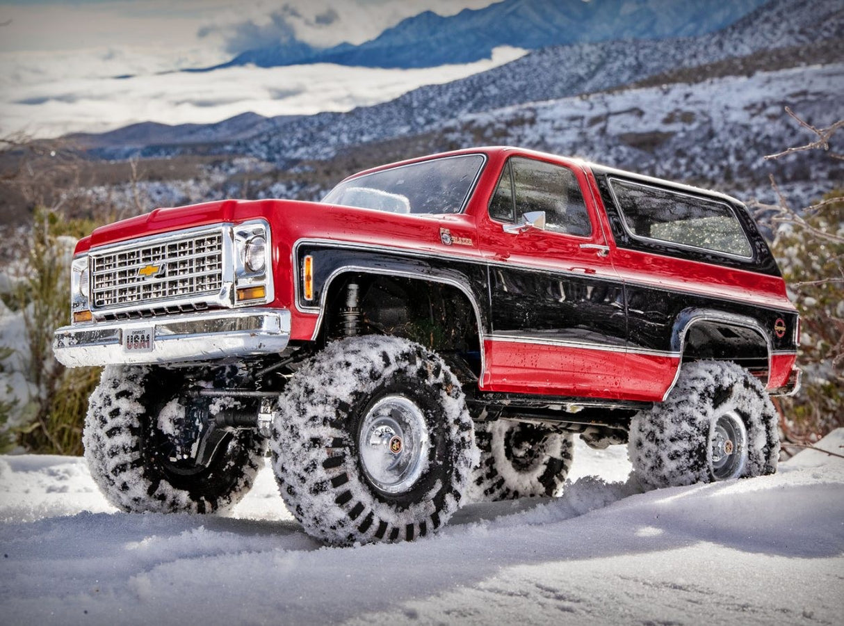 Traxxas TRX-4 Chevy Blazer K5 red