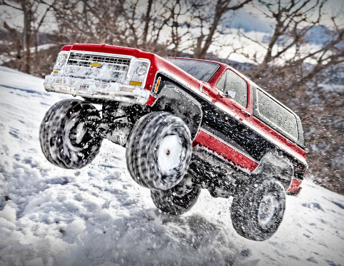 Traxxas TRX-4 Chevy Blazer K5 red