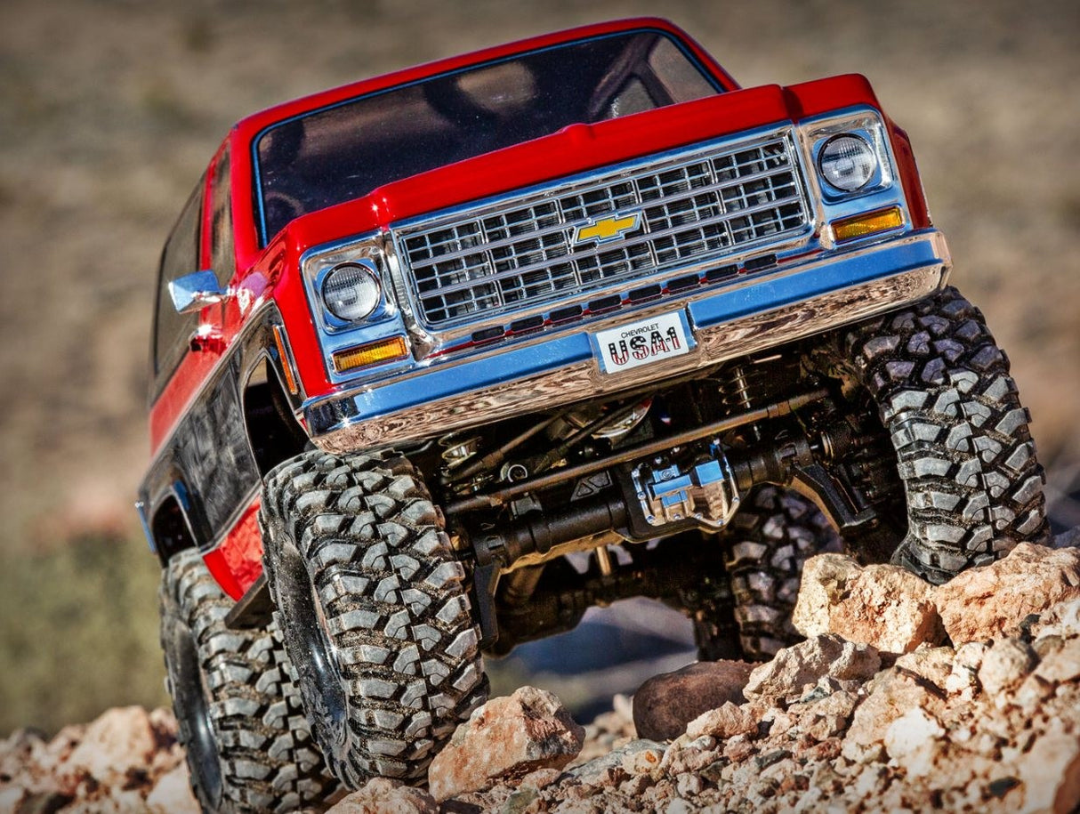 Traxxas TRX-4 Chevy Blazer K5 red
