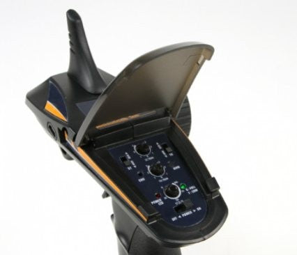 3 kanalers budget fjernbetjening på 2.4Ghz m. genopladeligt LiPo batt