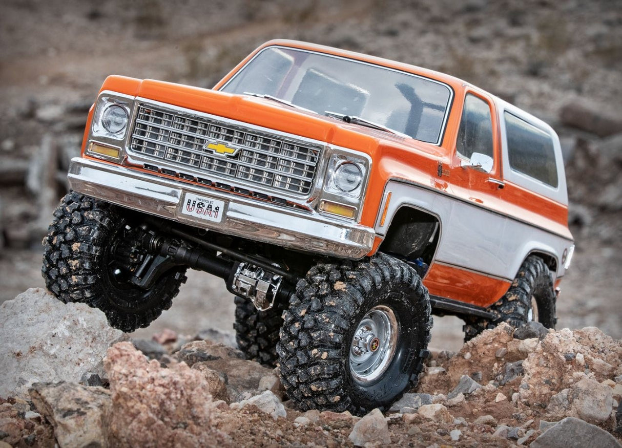 Traxxas TRX-4 Chevy Blazer K5 red orange