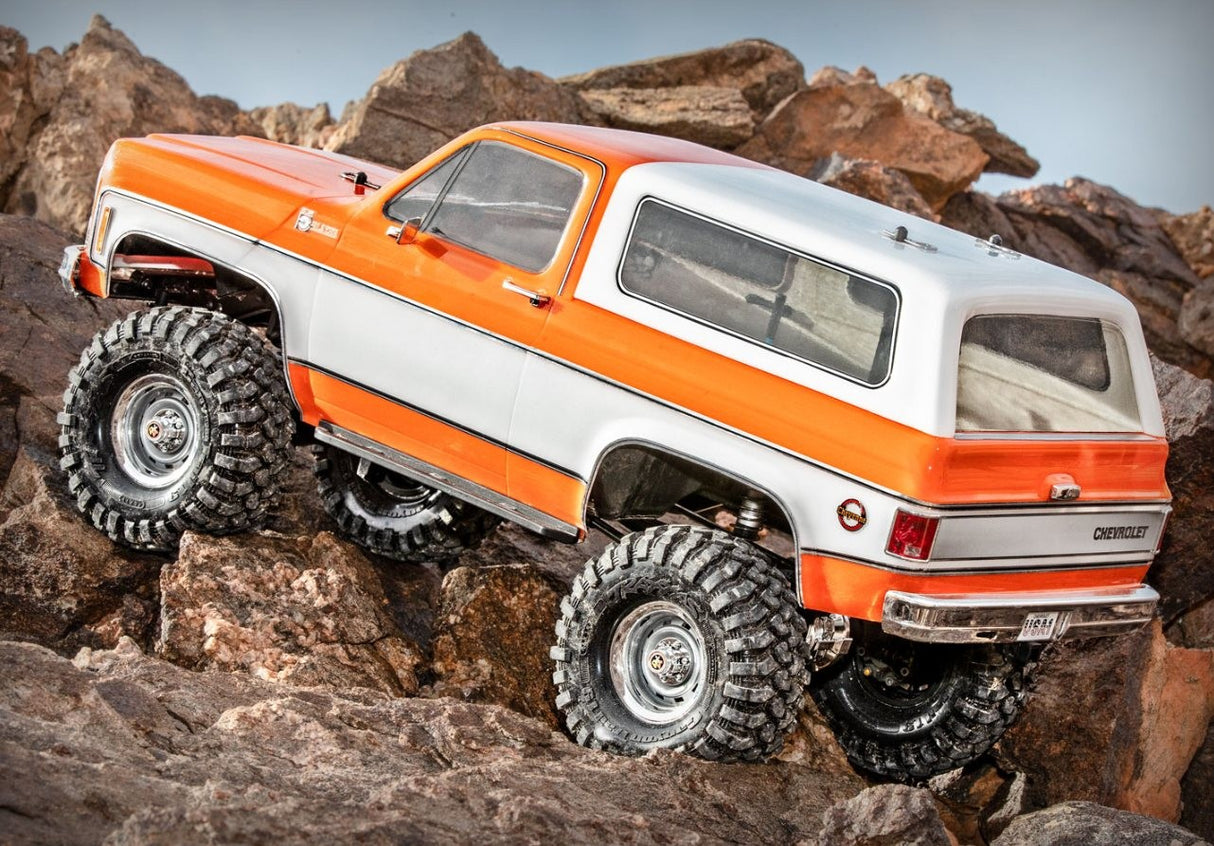 Traxxas TRX-4 Chevy Blazer K5 red orange