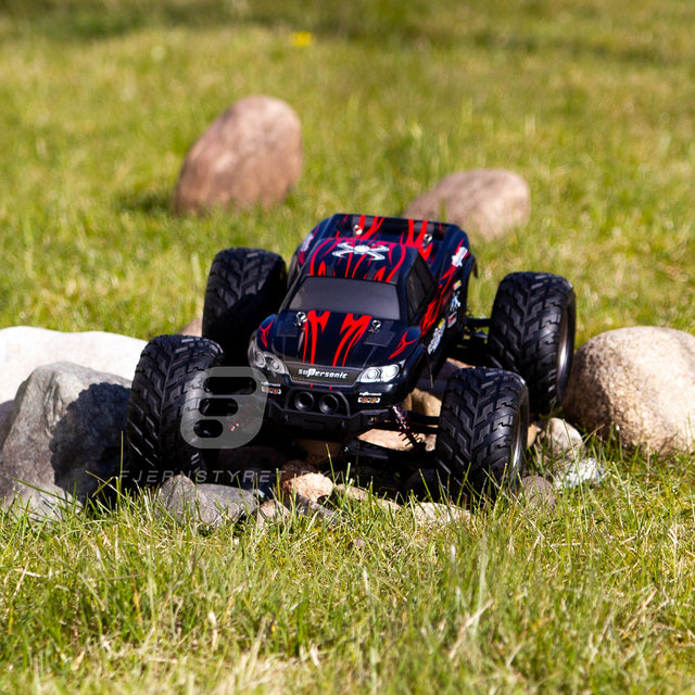 HURTIG Fed fjernstyret bil - Wild Challenger monster truck