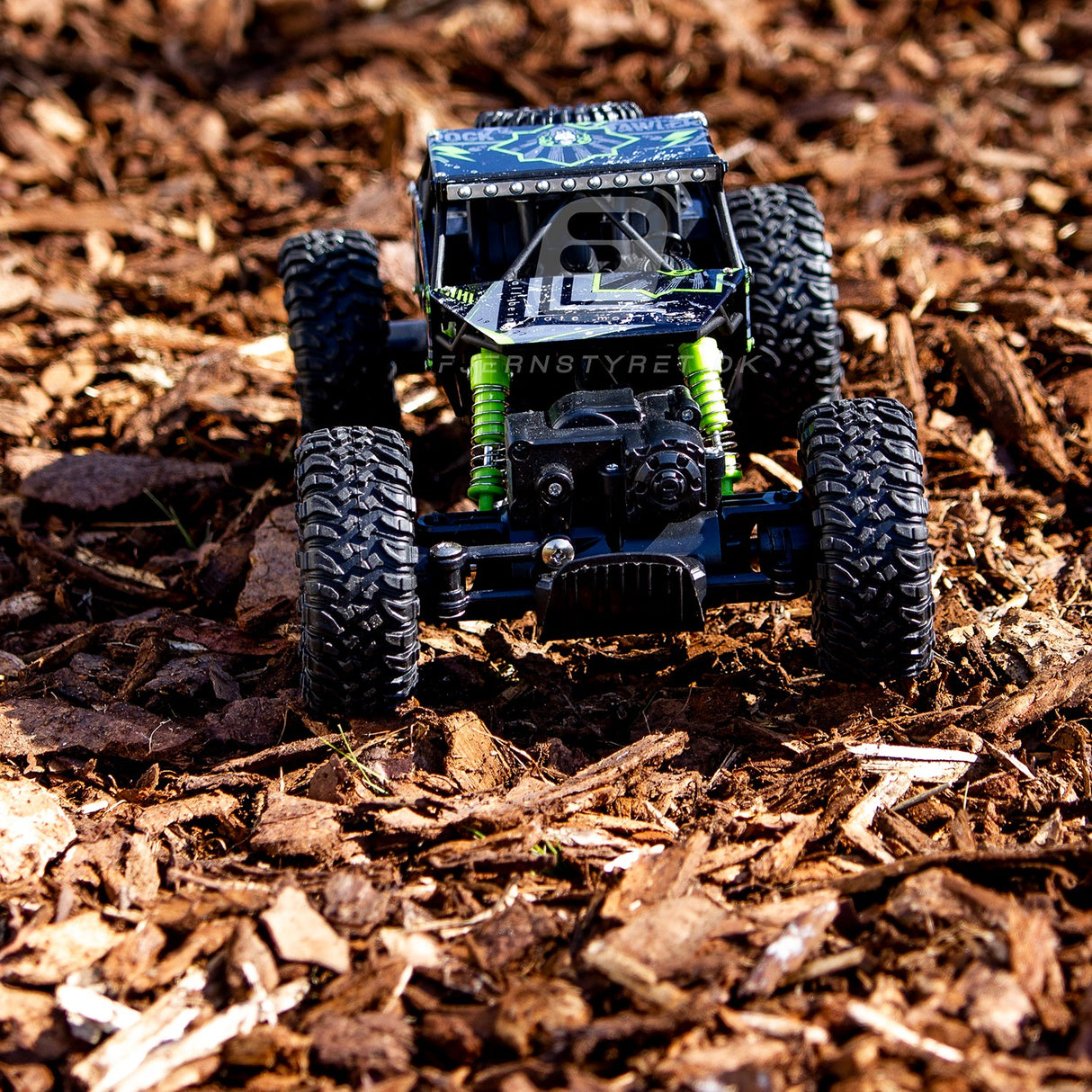 Rock Crawler Destroyer 1:18 - super sej fjernstyet offroader