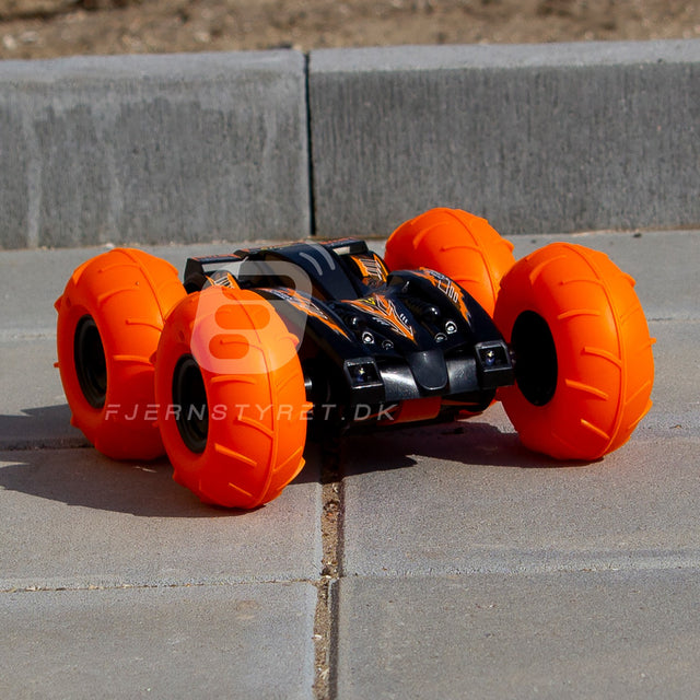 Surmount - Fjernstyret vandtæt Off-Roader med store dæk