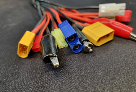 Ladekabel med multistik - 10 stik bl.a. Deans Tamiya, XT