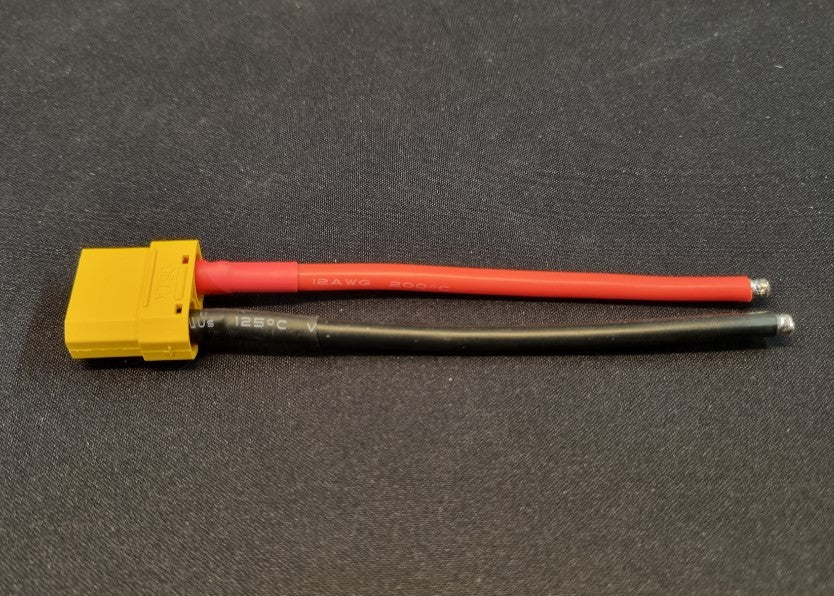 XT90 hun med 10 cm. ledning