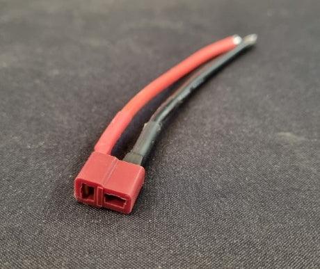 Deans stik hun med 10 cm ledning