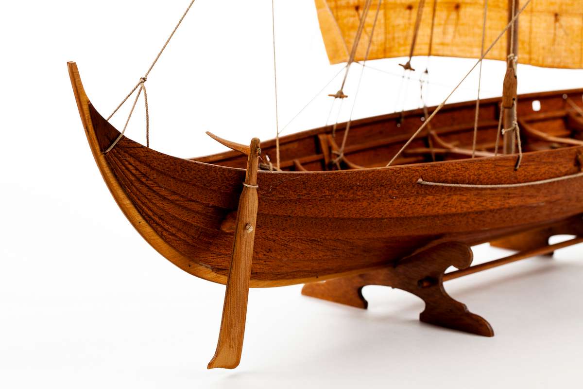 1:25 Roar Ege -Wooden hull