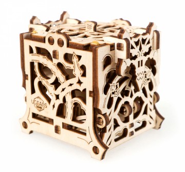Ugears Dice Keeper