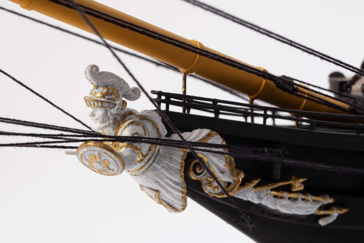 1:100 HMS Warrior - Wooden hull