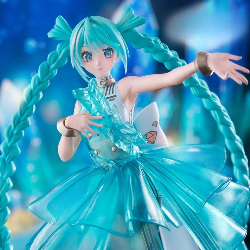 Bandai Hatsune Miku Banpresto Evolve Clearluxe-Emeraldgem-Figure