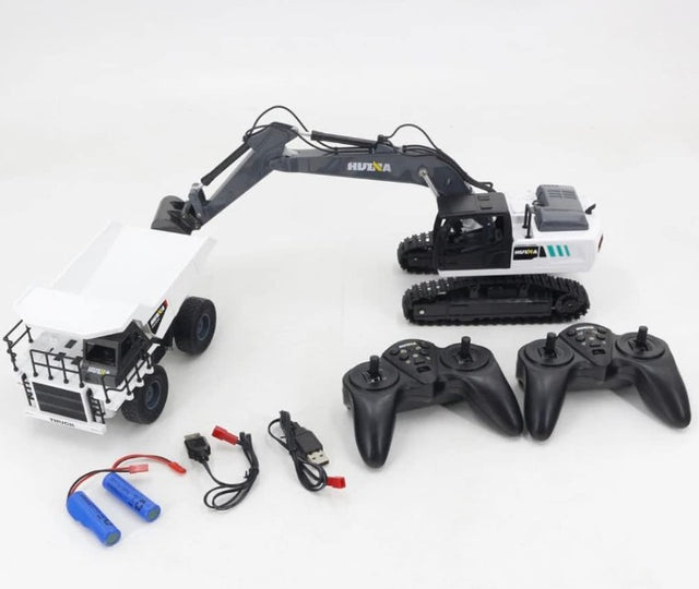 Fjernstyret sæt med gravemaskine og læsser
