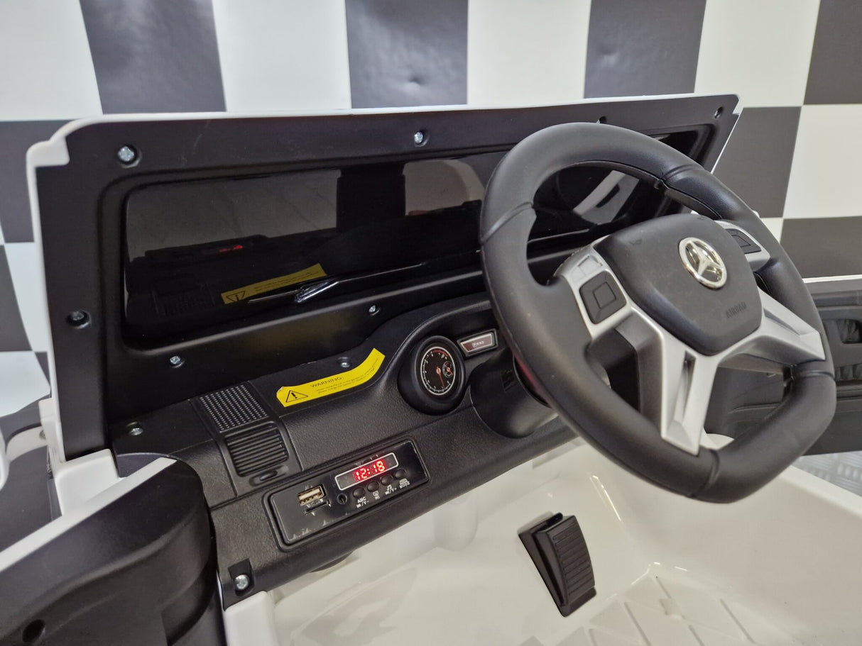 Children's car Mercedes G63 6x6 AMG 1 person white