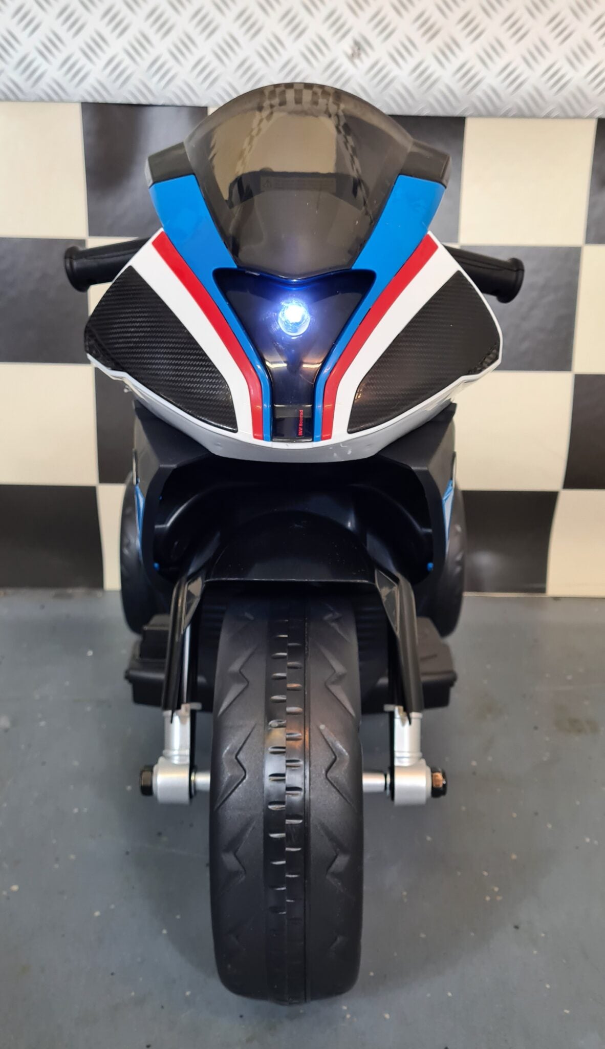 Mini BMW HP4 children's trike blue 12 volt