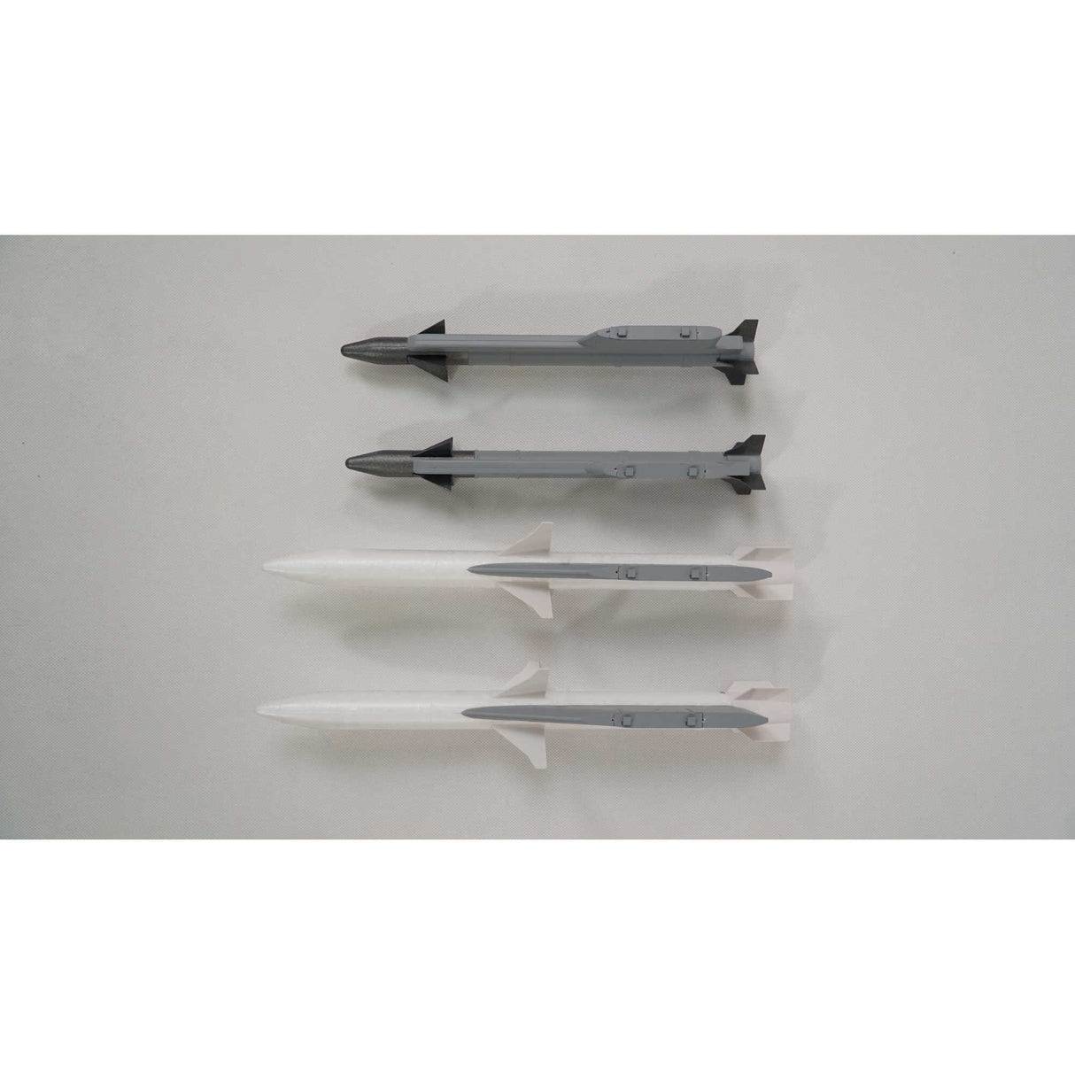 Under Wing Missiles: F-16 Falcon-Gray 80mm EDF-
