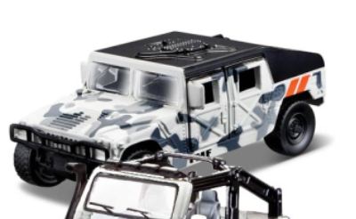 Miniaturemodeller fra krigens verden – Humvee, kampvogn, PMV, ambulance, jeep m.fl.