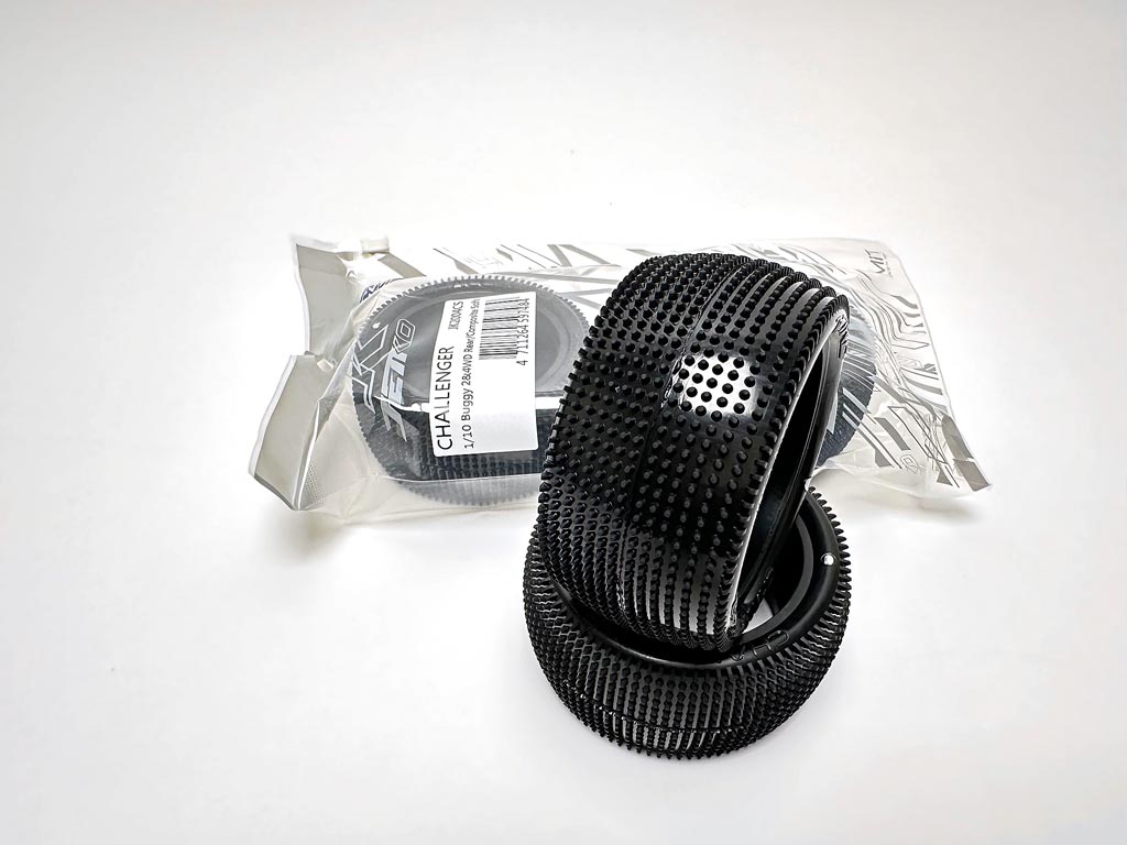 JETKO JK2004CSS - Jetko Challenger 2wd & 4wd 1:10 2.2 Rear Tyres Super Soft 2 pcs