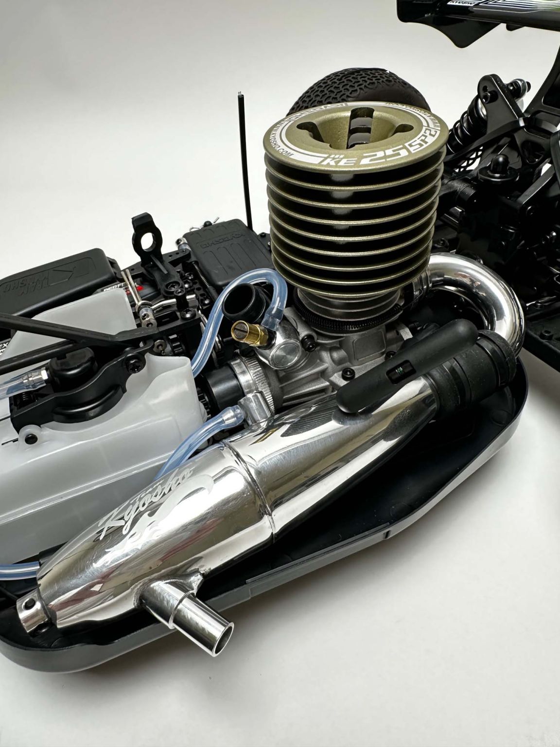 KYOSHO K.33025KE25 - Kyosho Inferno MP10 1:8 RC Nitro KE25SP2 Edition