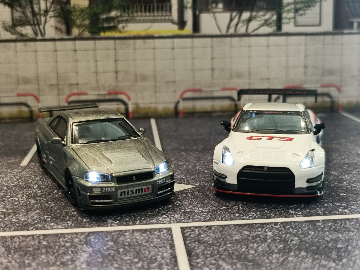 KYOSHO DIE CAST KS07131LW - Kyosho MOTN Led System 1:64 Skyline GT-R Nismo GT-3 Presentation