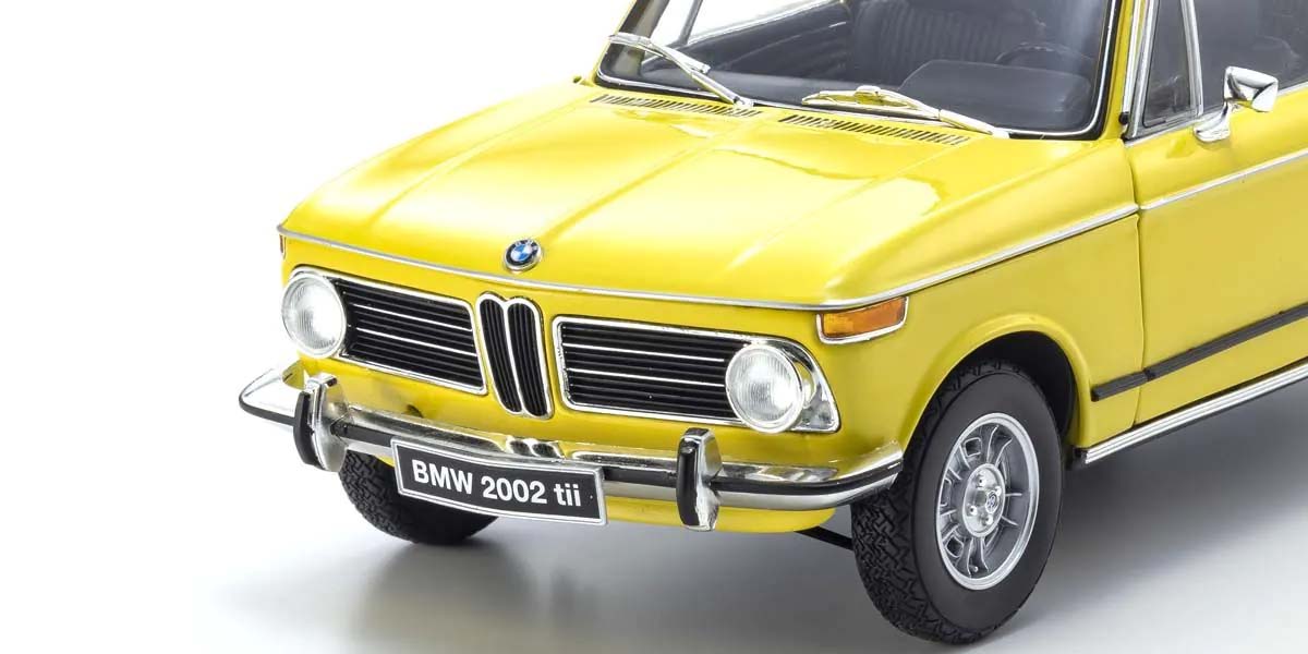 KYOSHO DIE CAST KS08543GF - Kyosho 1:18 BMW 2002 Tii 1972 Yellow