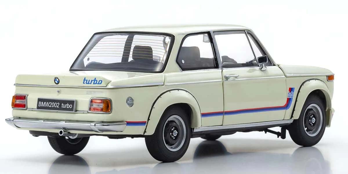 KYOSHO DIE CAST KS08544W - Kyosho 1:18 BMW 2002 Turbo 1974 White