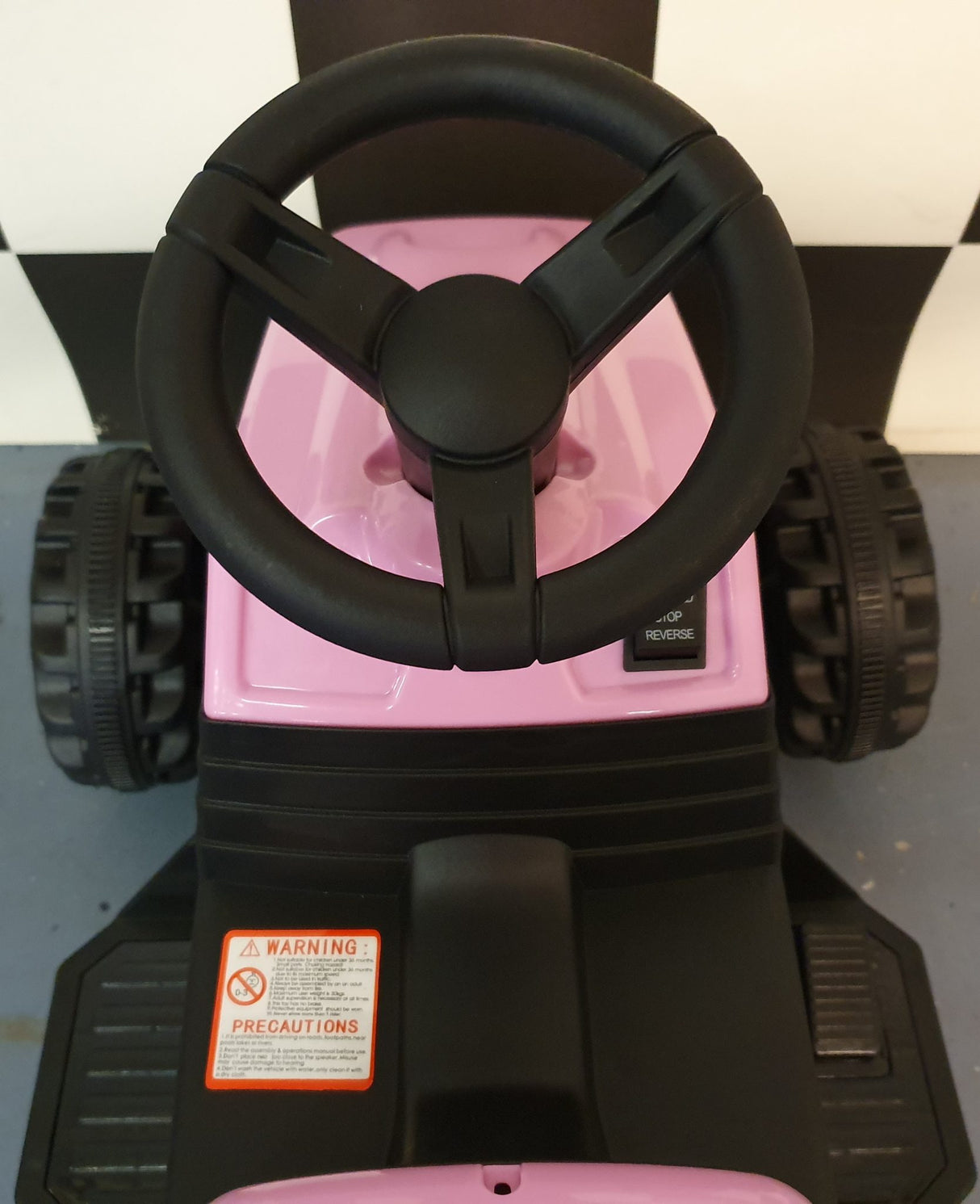 Electric children's tractor pink 6 volts