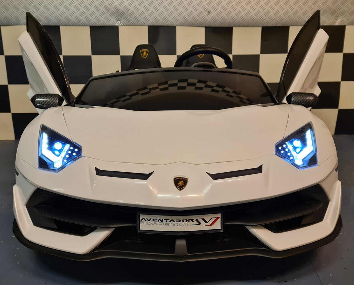 Lamborghini Aventador 2 person 24 volt with drift white