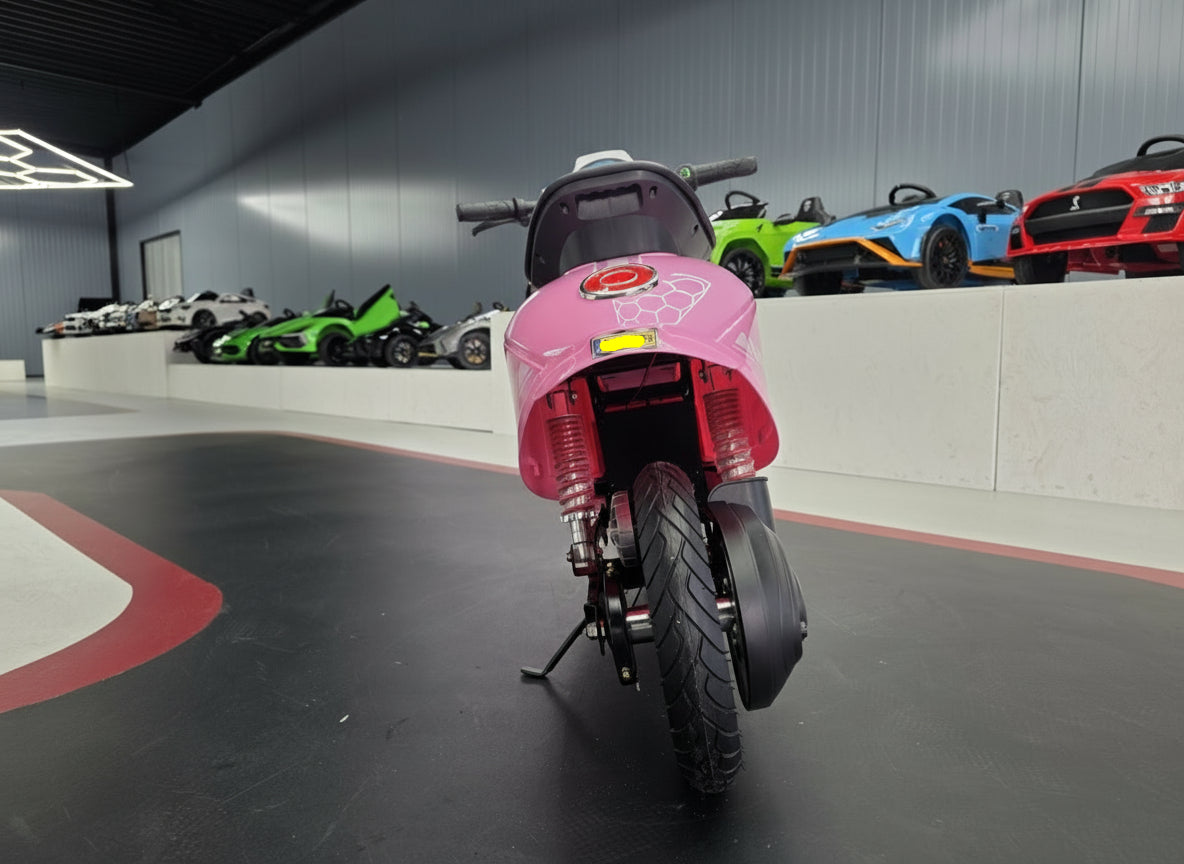 Children's scooter 24 volt pink