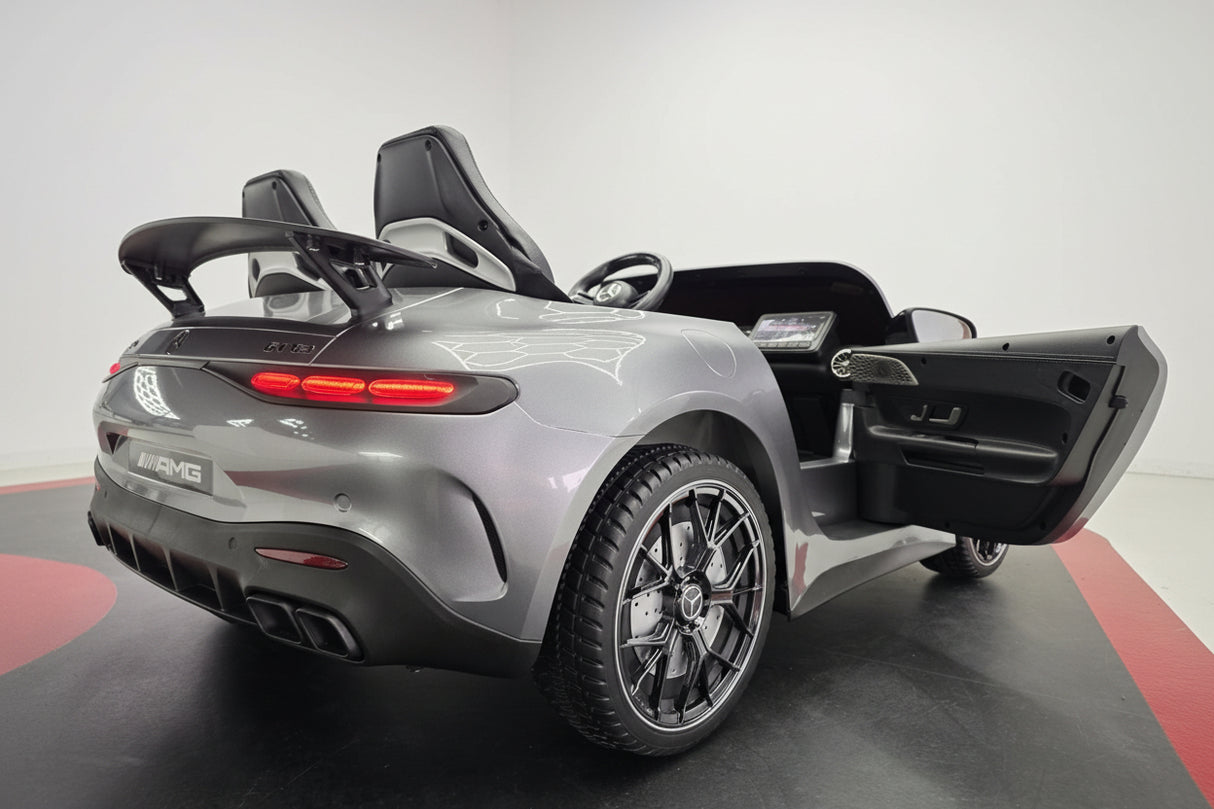 Børnebil Mercedes GT63 2-personers 24 volt metallic grå