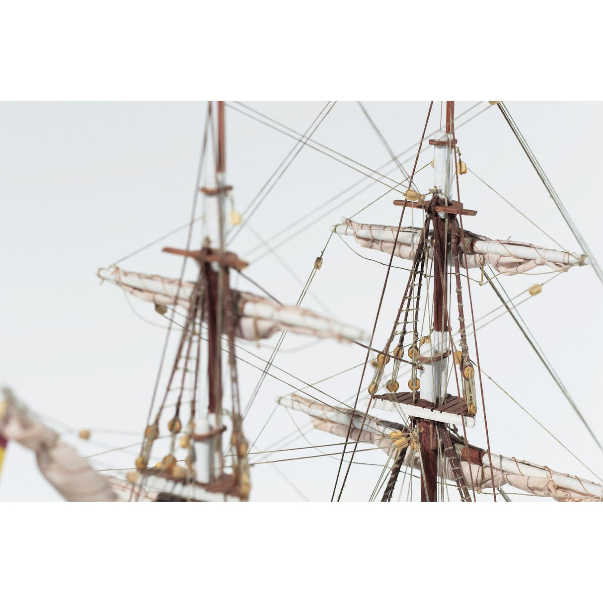 OcCre Aurora 1/65 Brig 682mm