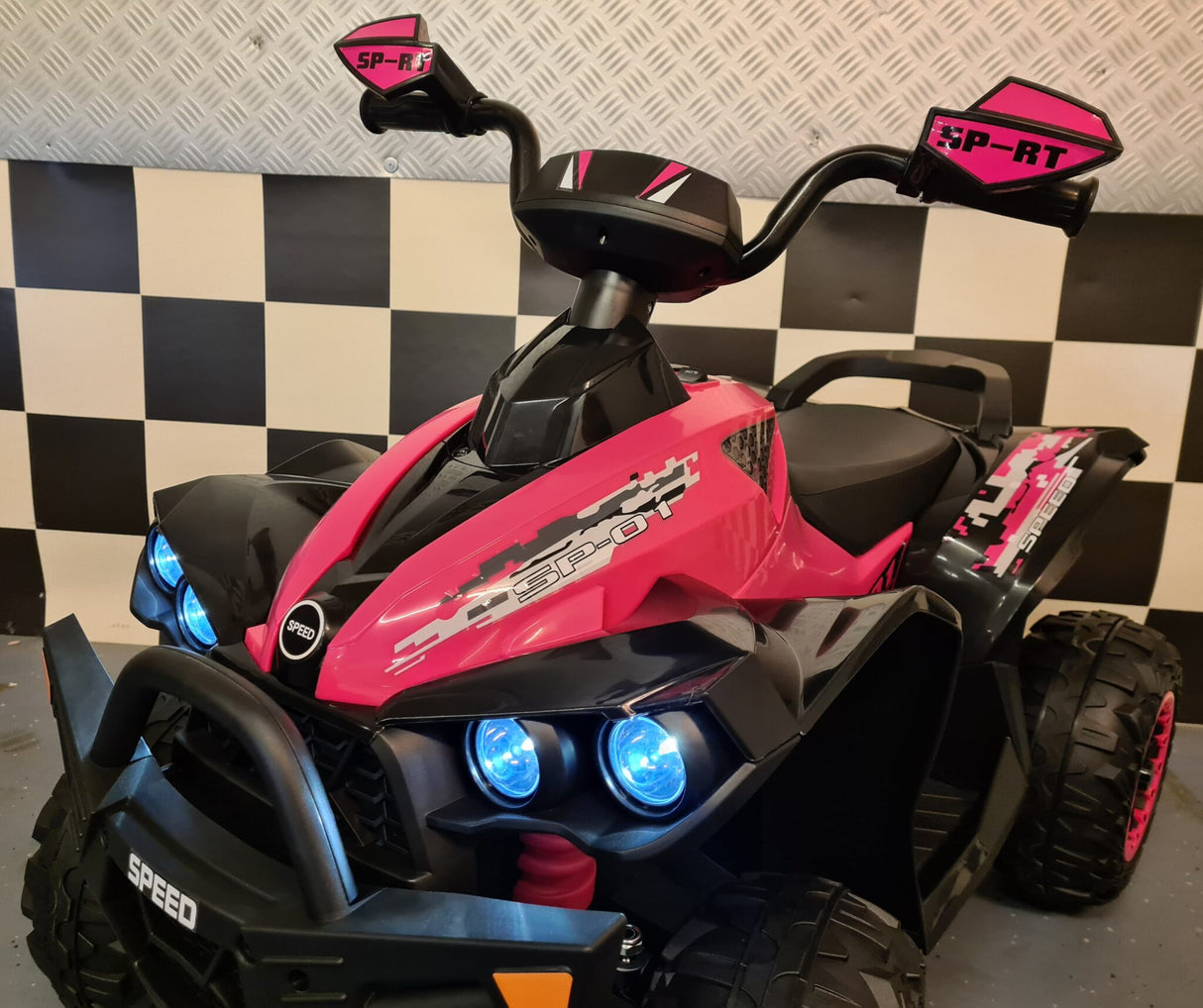 Electric children's quad Phyton pink