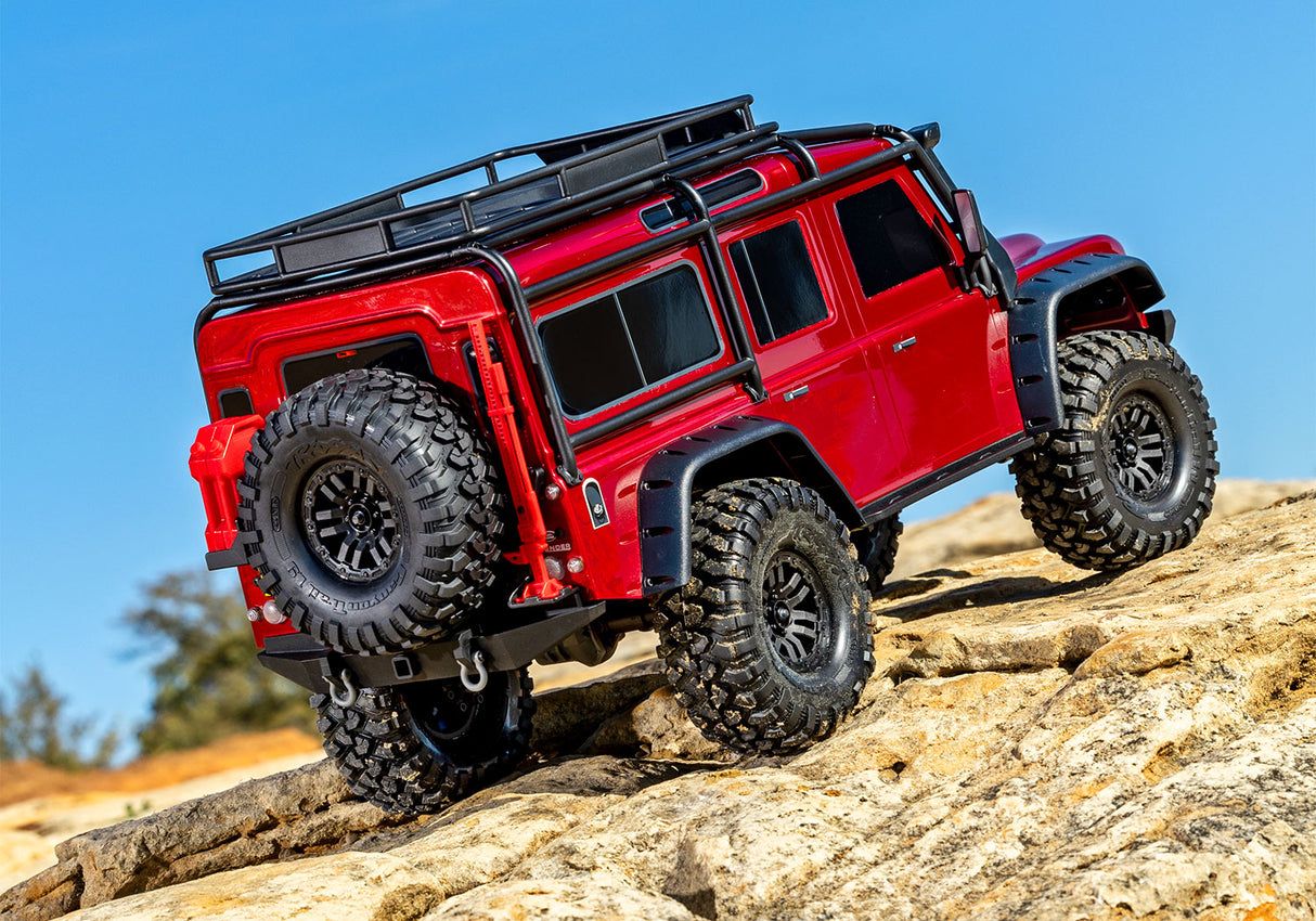 Traxxas 82256-4 TRX-4 Land Rover Defender Clipless RTR