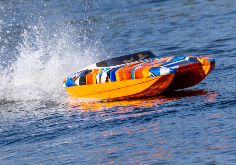 Traxxas DCB M41 Widebody R/C Boat