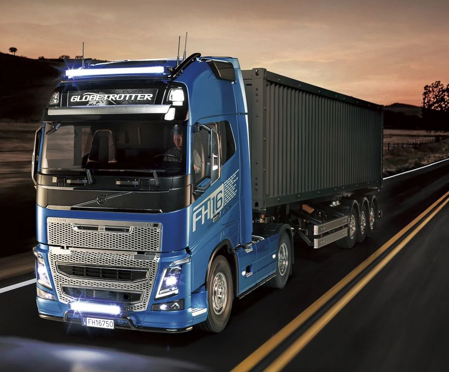 Tamiya Volvo FH16 Globetrotter XL 750 4x2 1:14 - 56375