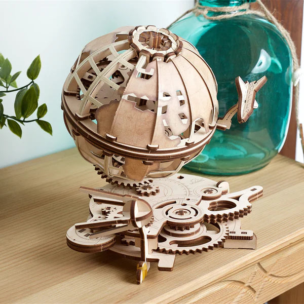 Ugears Globus