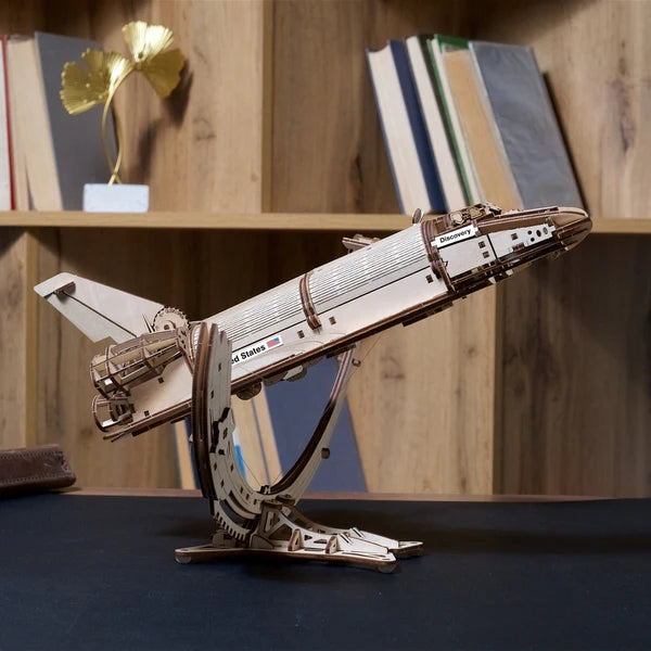 Ugears NASA Space Shuttle Discovery