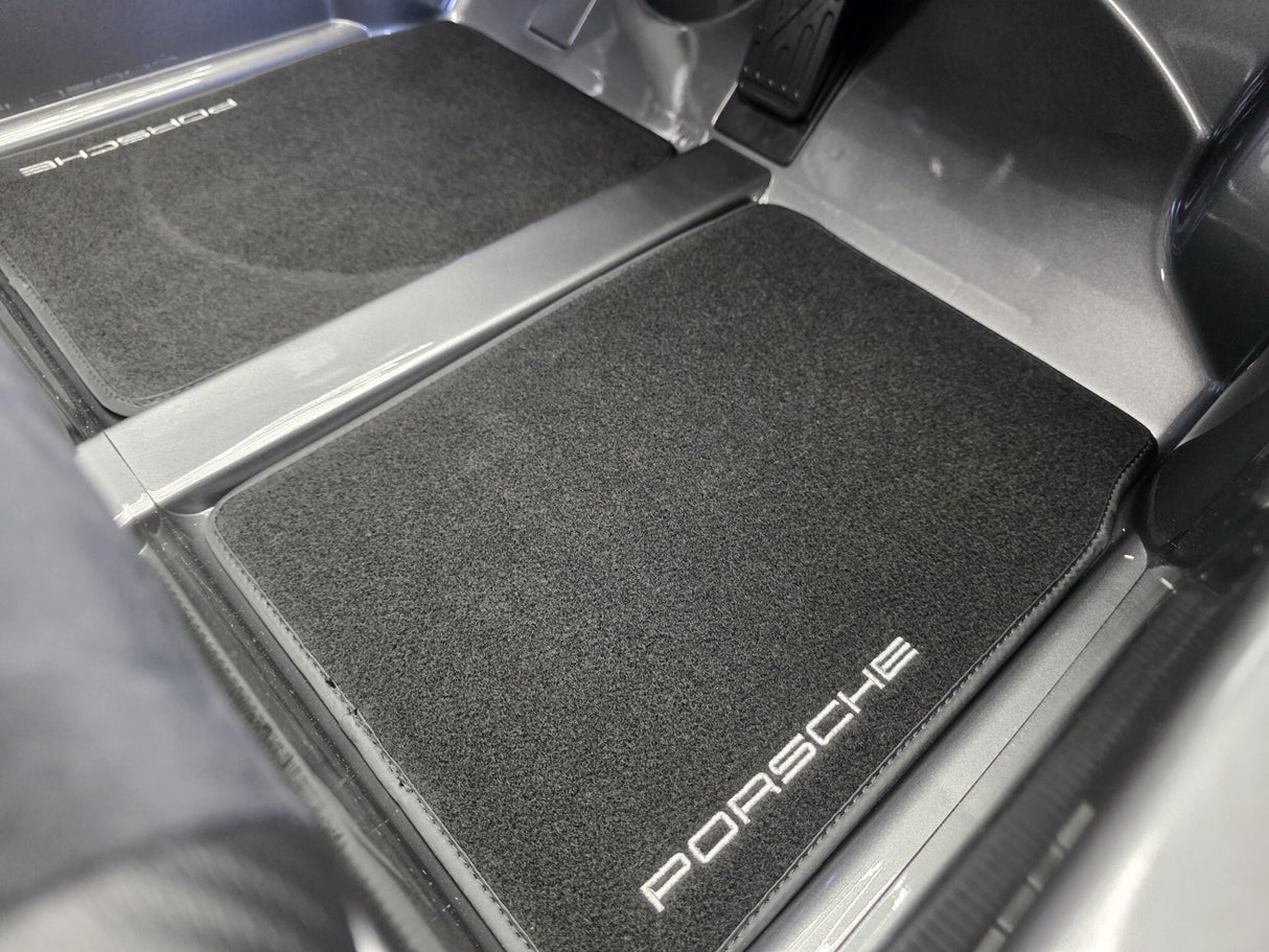 Porsche 911 24 volt GT3 ride on car metallic gray