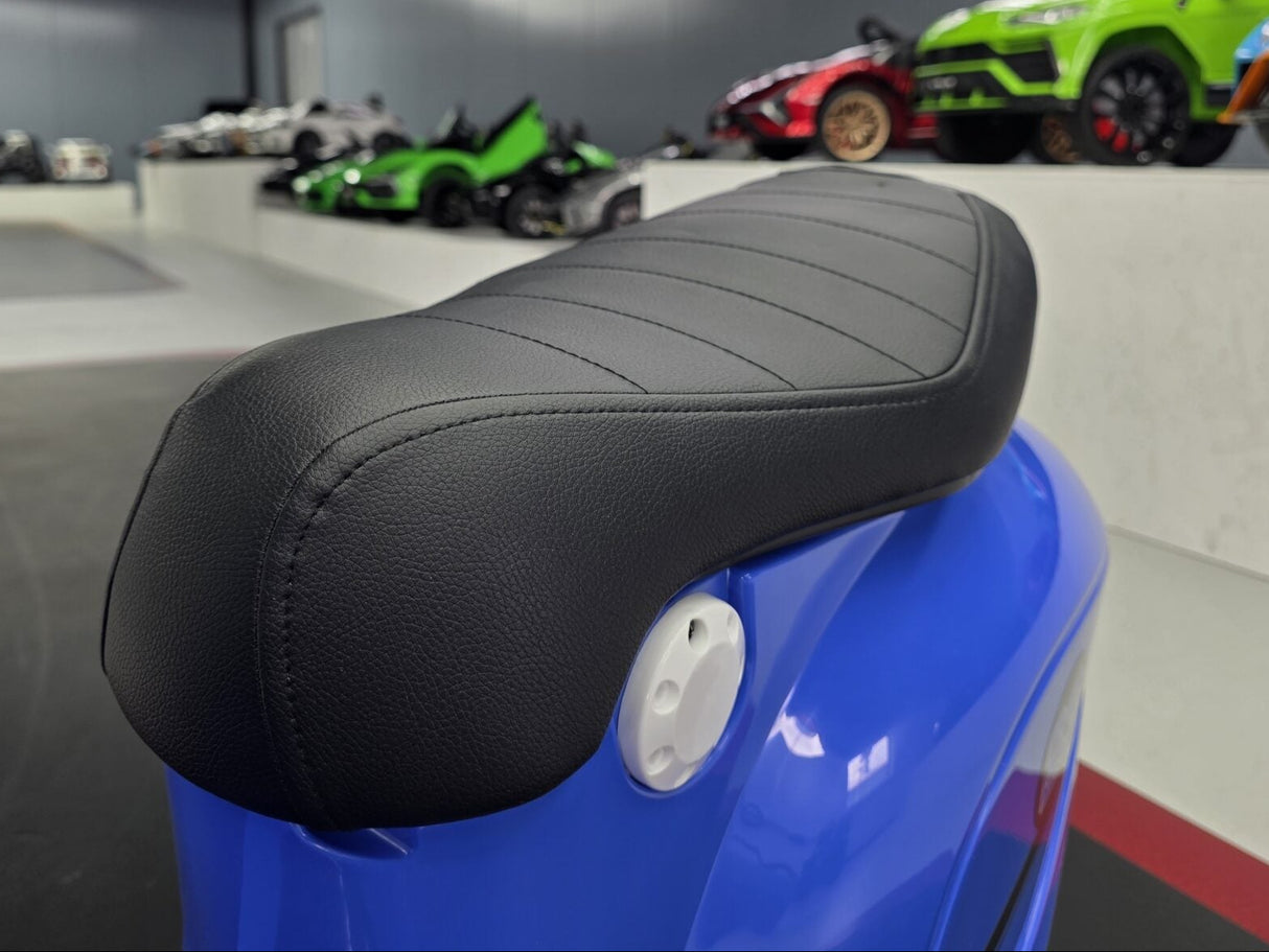 Blue electric children's scooter 24V